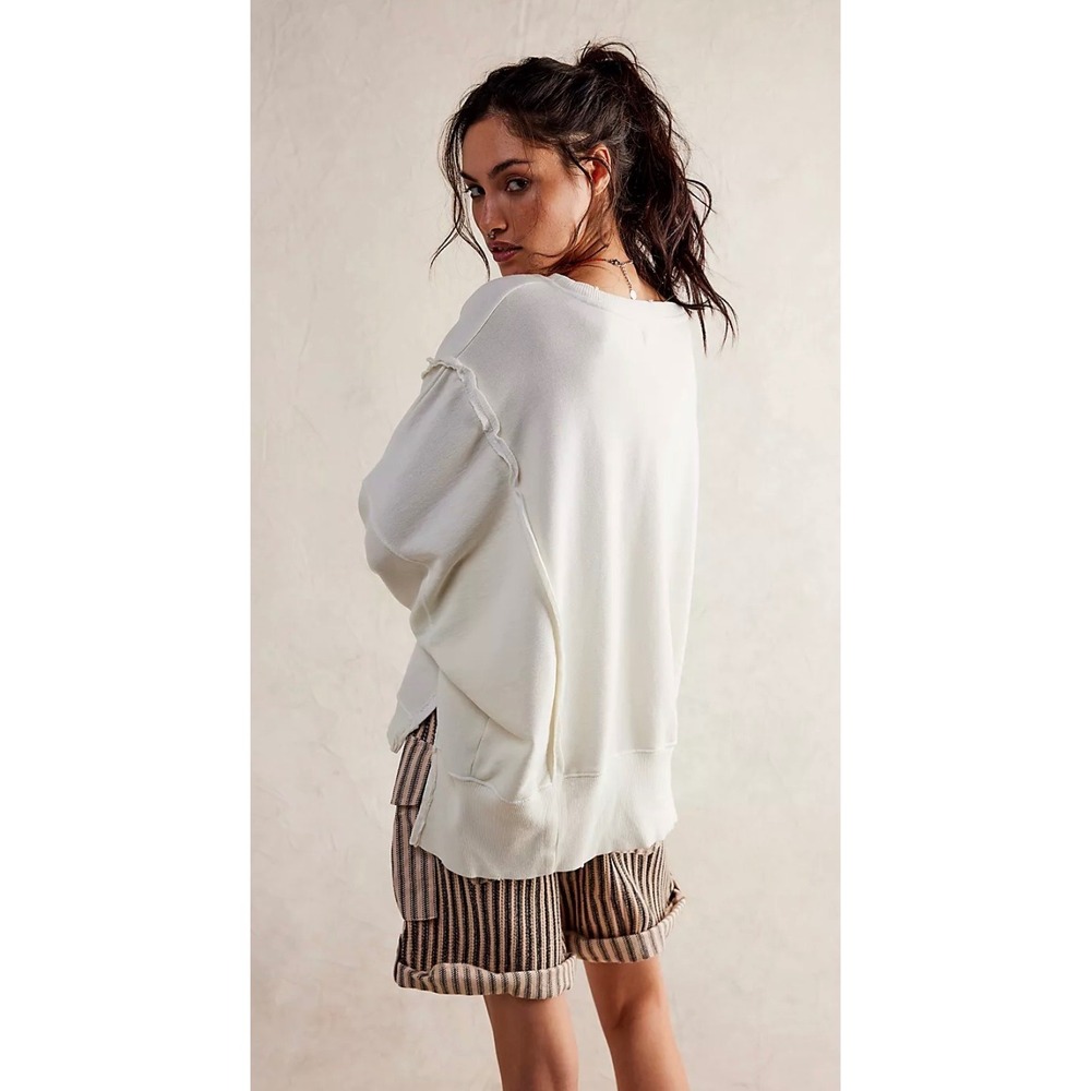 We The Free Free People Oversized V-Neck Sweatshirt Cream Exposed Seam XS‎